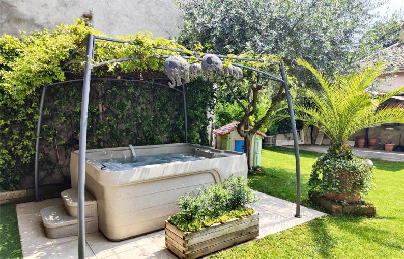 Casa Rustica Con Giardino Caprino Veronese Exterior foto